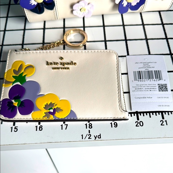 Kate Spade pansy cardholder wallet - Picture 2 of 4